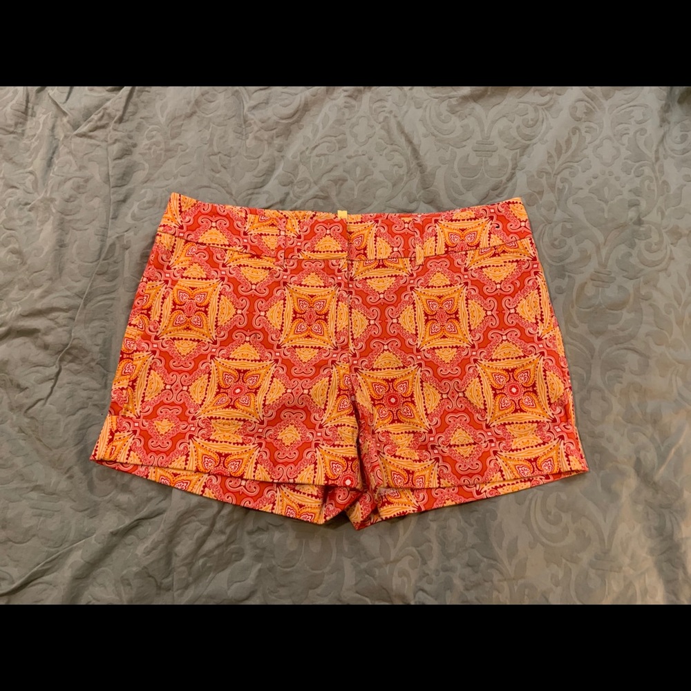 New York & Co Paisley Cuffed Shorts